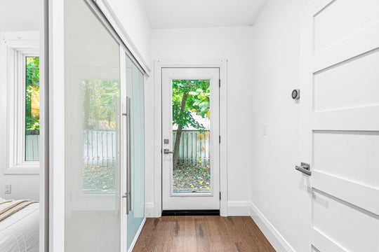 14 Audley Ave, Toronto, ON, M4M 1P6
