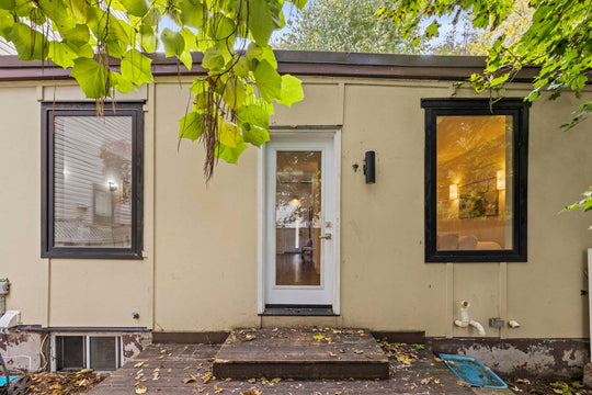 14 Audley Ave, Toronto, ON, M4M 1P6