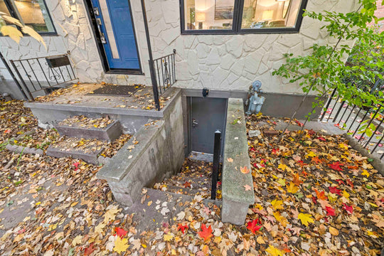14 Audley Ave, Toronto, ON, M4M 1P6
