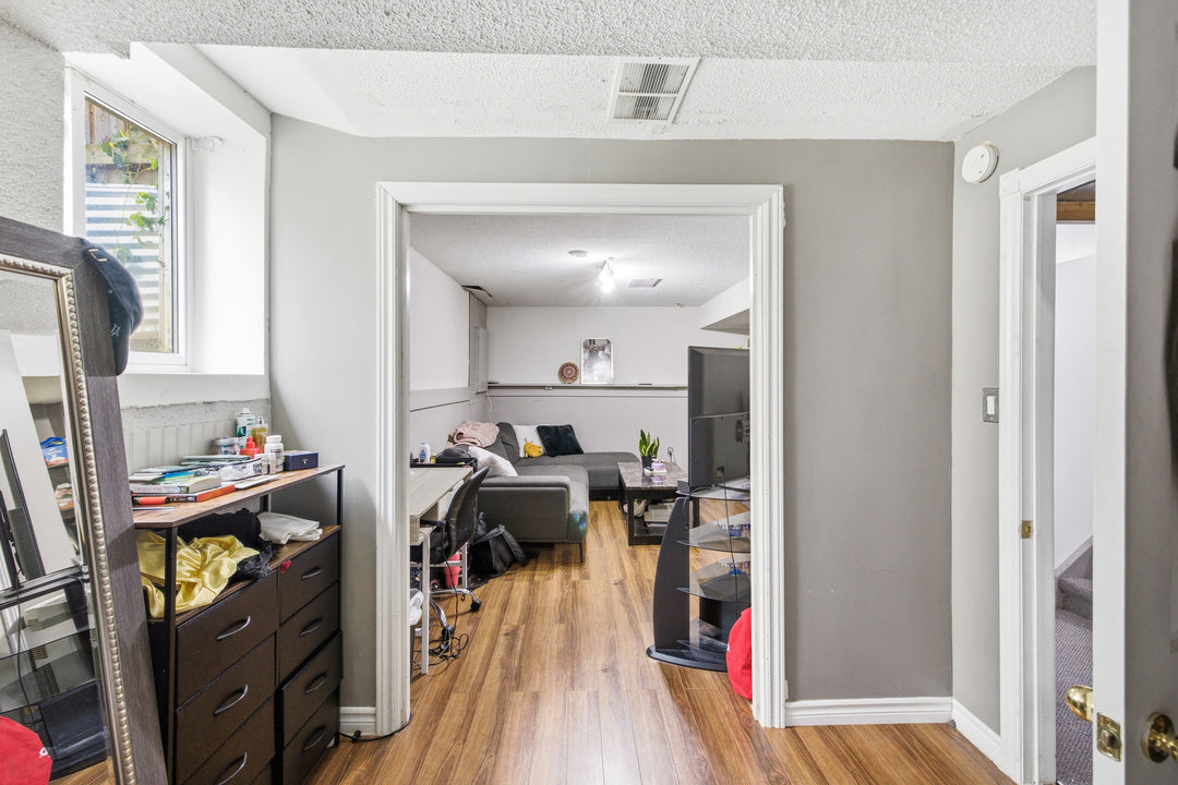 1855 Dalhousie Crescent, Oshawa, ON L1G 8C5