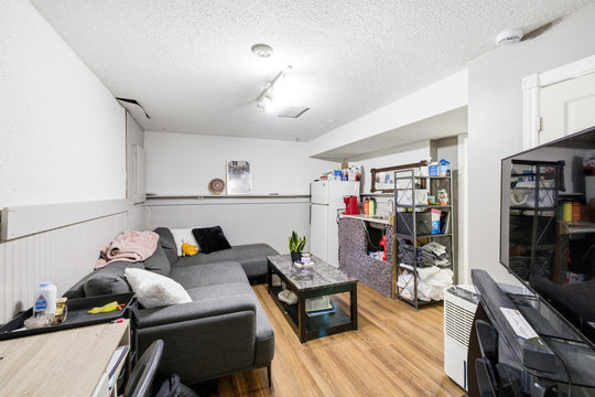 1855 Dalhousie Crescent, Oshawa, ON L1G 8C5