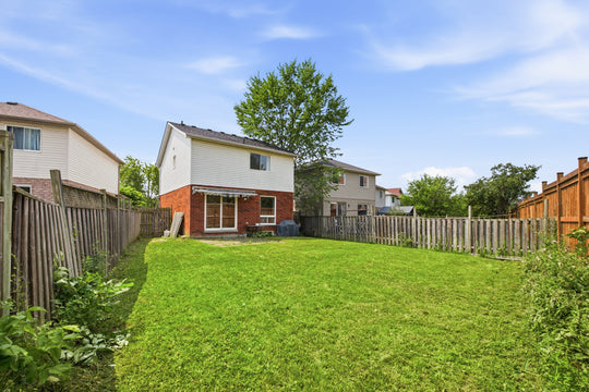 1855 Dalhousie Crescent, Oshawa, ON L1G 8C5