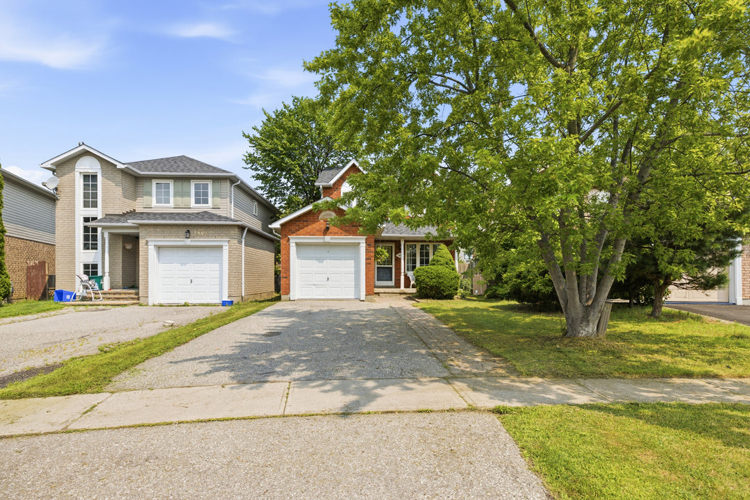 1855 Dalhousie Crescent, Oshawa, ON L1G 8C5