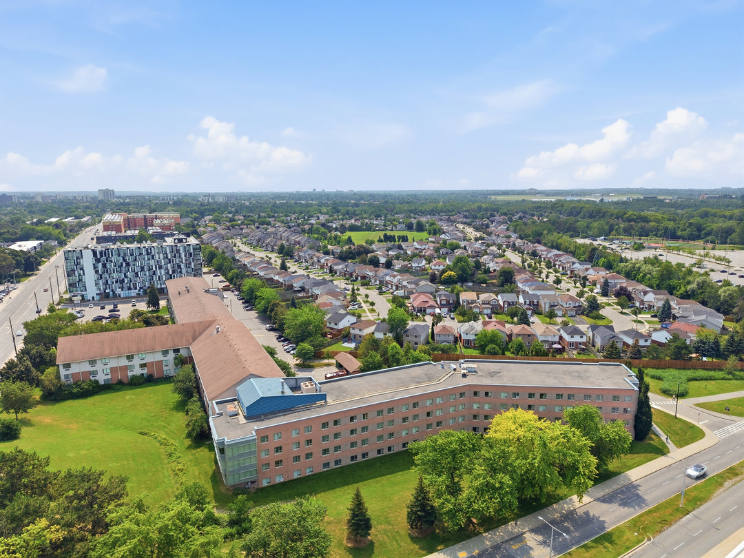1855 Dalhousie Crescent, Oshawa, ON L1G 8C5
