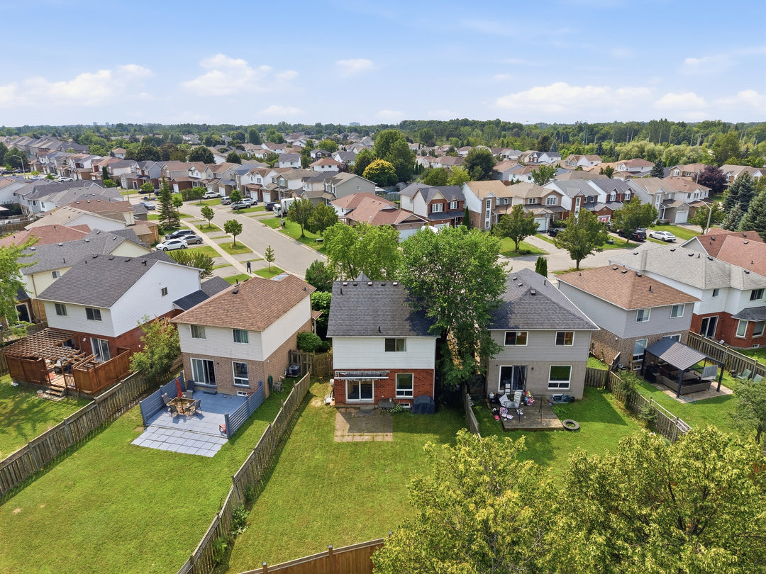 1855 Dalhousie Crescent, Oshawa, ON L1G 8C5