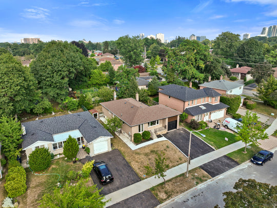 5 Midcroft Drive, Scarborough, ON, M1S 11W9