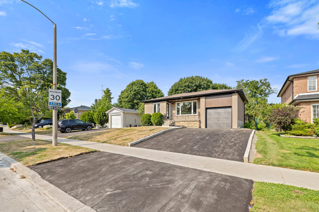 5 Midcroft Drive, Scarborough, ON, M1S 11W9