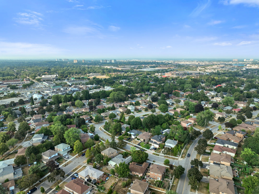 5 Midcroft Drive, Scarborough, ON, M1S 11W9