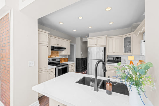 477 Masson Street, Oshawa, ON L1G 5A1