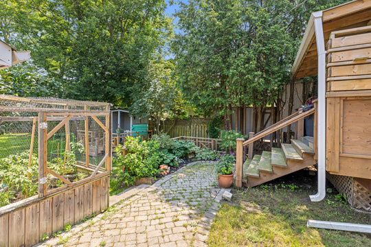 477 Masson Street, Oshawa, ON L1G 5A1