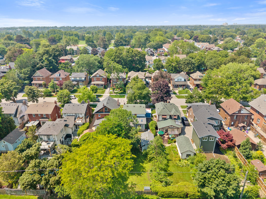 477 Masson Street, Oshawa, ON L1G 5A1