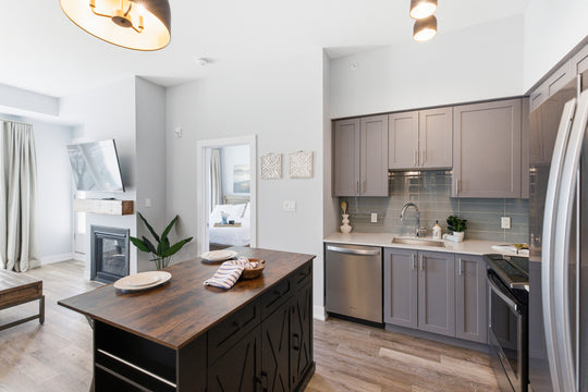 25 Pen Lake Point Road, 119 Huntsville, ON P1 H 1A9