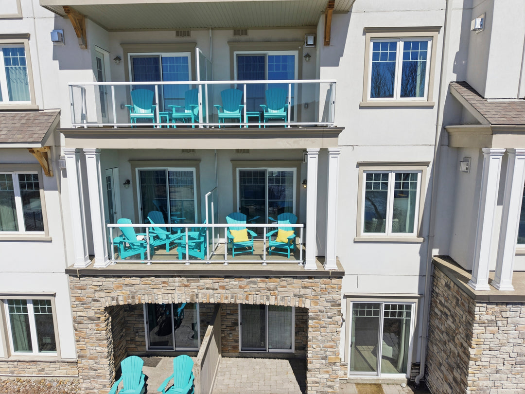 25 Pen Lake Point Road, 119 Huntsville, ON P1 H 1A9