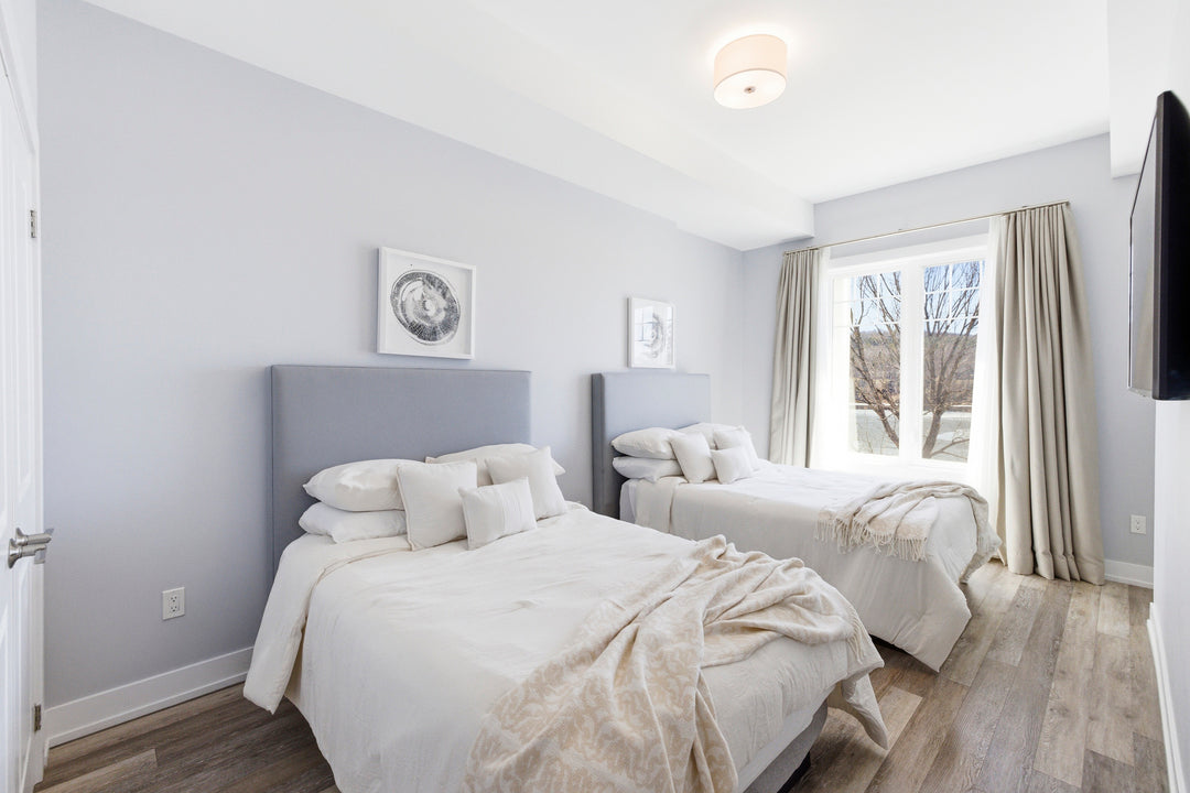 25 Pen Lake Point Road, 119 Huntsville, ON P1 H 1A9