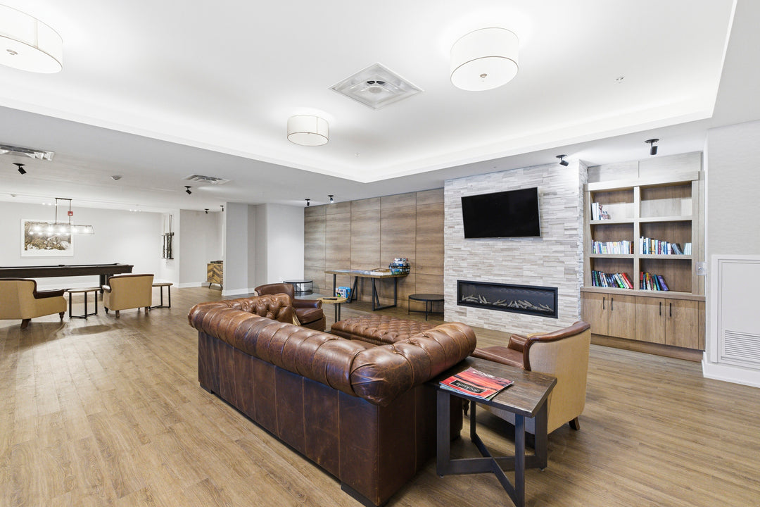 25 Pen Lake Point Road, 119 Huntsville, ON P1 H 1A9