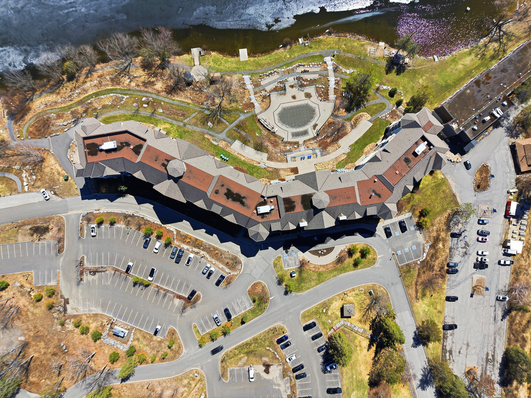 25 Pen Lake Point Road, 119 Huntsville, ON P1 H 1A9