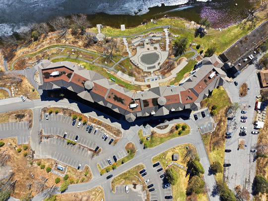 25 Pen Lake Point Road, 119 Huntsville, ON P1 H 1A9